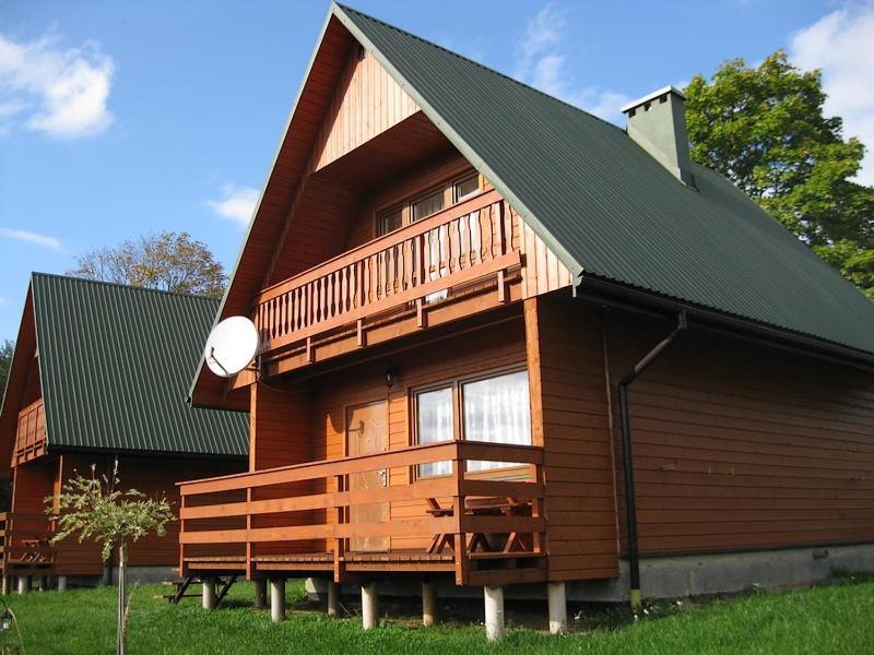 Caloroczne Domki Zacisze Hnatowego Berda W Wetlinie ベトリナ エクステリア 写真